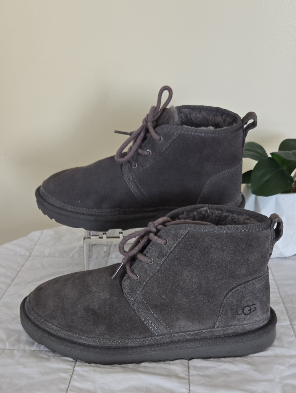 UGG Neumel Charcoal Gray Boot Big Boy 5